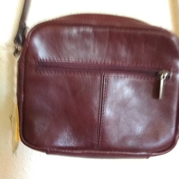 Clearance: NEW Crossbody Leather Purse - Picture 5 of 5
